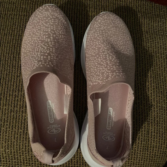 Shoes - Picture 3 of 3